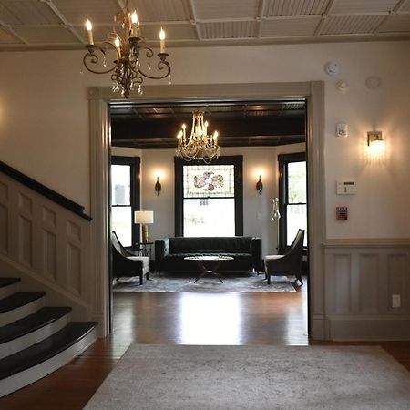 Sparrow Grove Manor Monroe Exterior foto