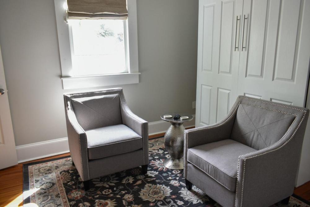 Sparrow Grove Manor Monroe Habitación foto